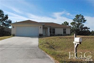 1st image of 1112 NE 36th Ln