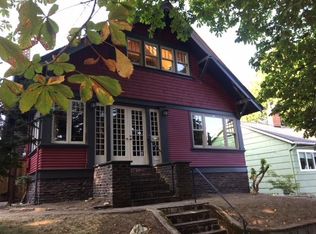 906 N 78th St, Seattle, WA 98103