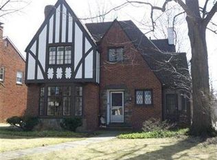 3790 Claridge Oval, University Heights, OH 44118