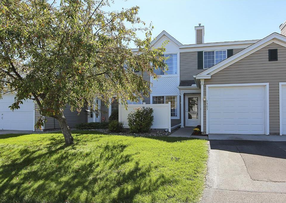 1st image of 1925 Southcross Dr #1303
