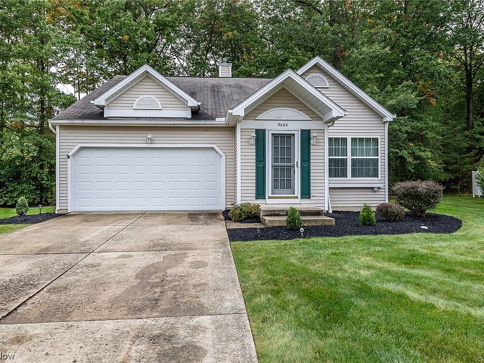 1st image of 9060 Ashwood Ct