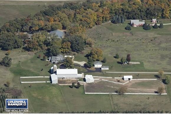 39+/- acres hobby farm