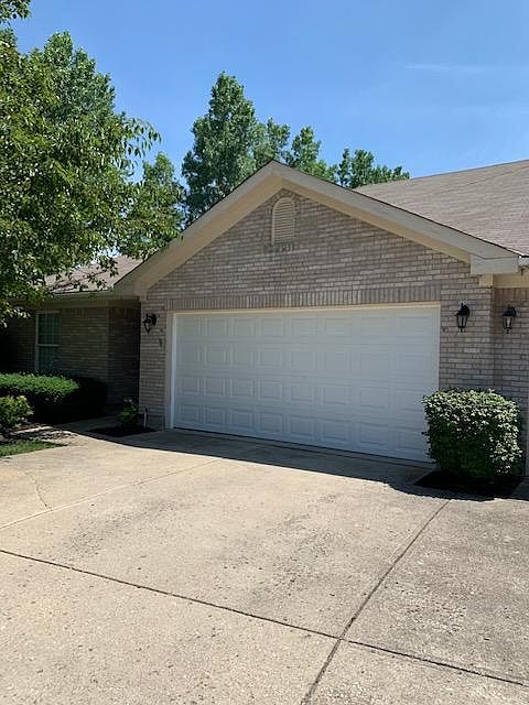 1st image of 240 Beechwood Pl