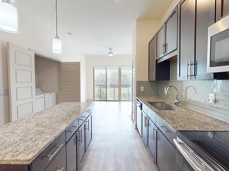 The Flats at Palisades — Photo 59