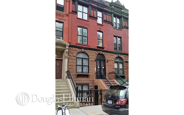 Rented by Douglas Elliman | media 21