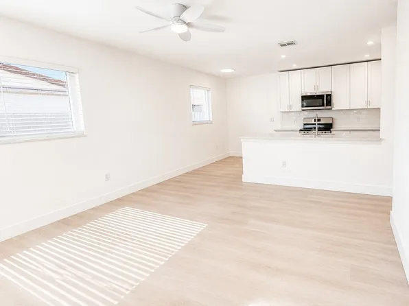 721 N 68th Ter, Hollywood, FL 33024