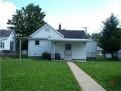 2nd image of 622 Main St