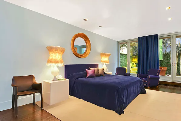 Sold by Corcoran | media 15