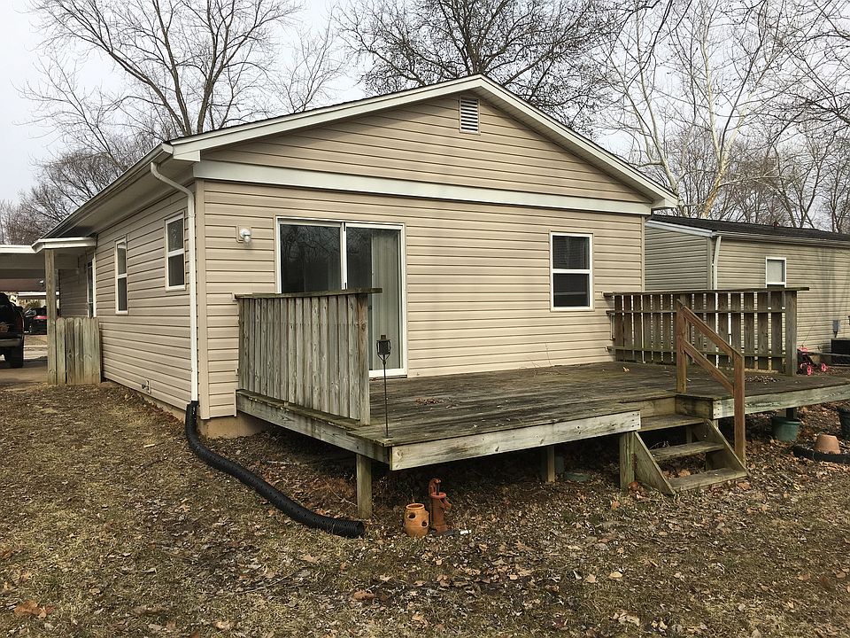2nd image of 118 Cedar Ridge Dr