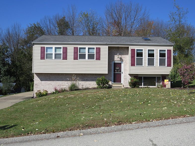 1st image of 1347 Denton St