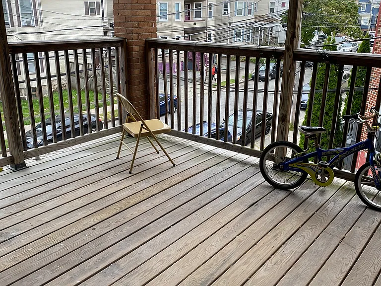 131 Deane St #2S — Photo 12