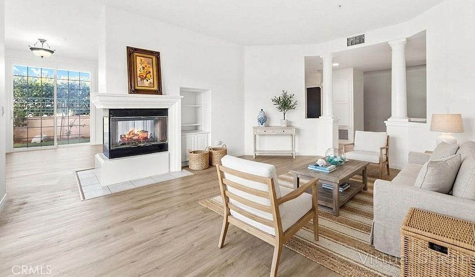 1st image of 5142 Warner Ave APT 112