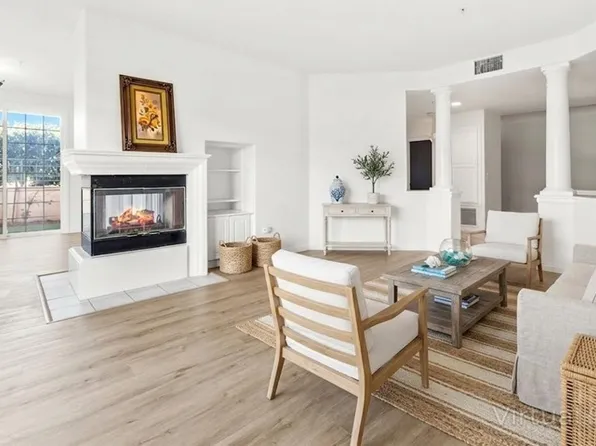 5142 Warner Ave APT 112, Huntington Beach, CA 92649