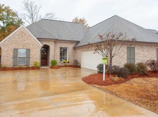 212 Falls Xing, Madison, MS 39110