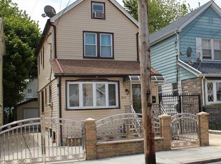 9116 213th St, Queens Village, NY 11428