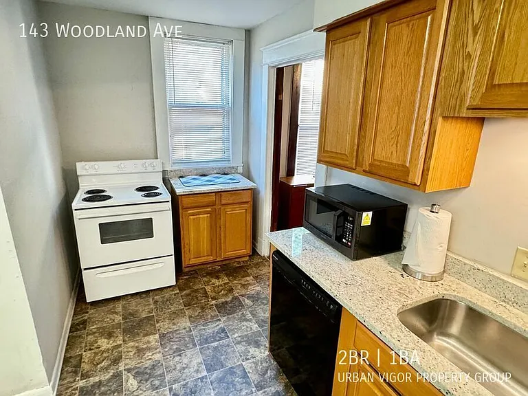 143 Woodland Ave — Photo 8