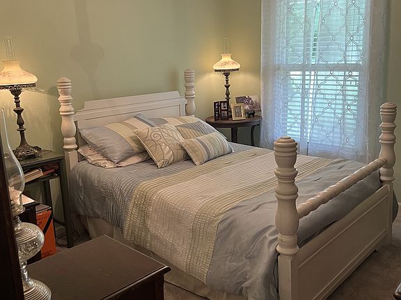 5th image of 2594 Pitts Ln