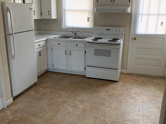2nd image of 16339 Church St #7
