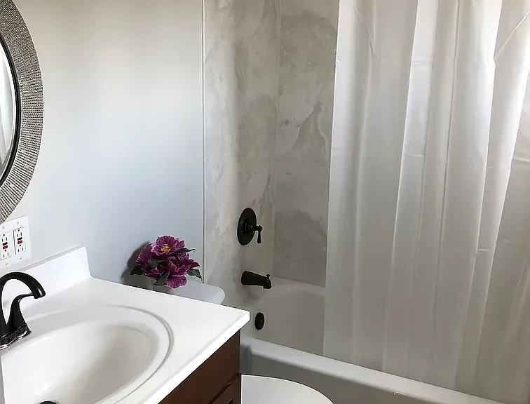 1104 Oakdale Rd — Photo 12