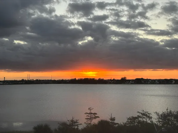 300 S Australian Avenue #408, West Palm Beach, FL 33401