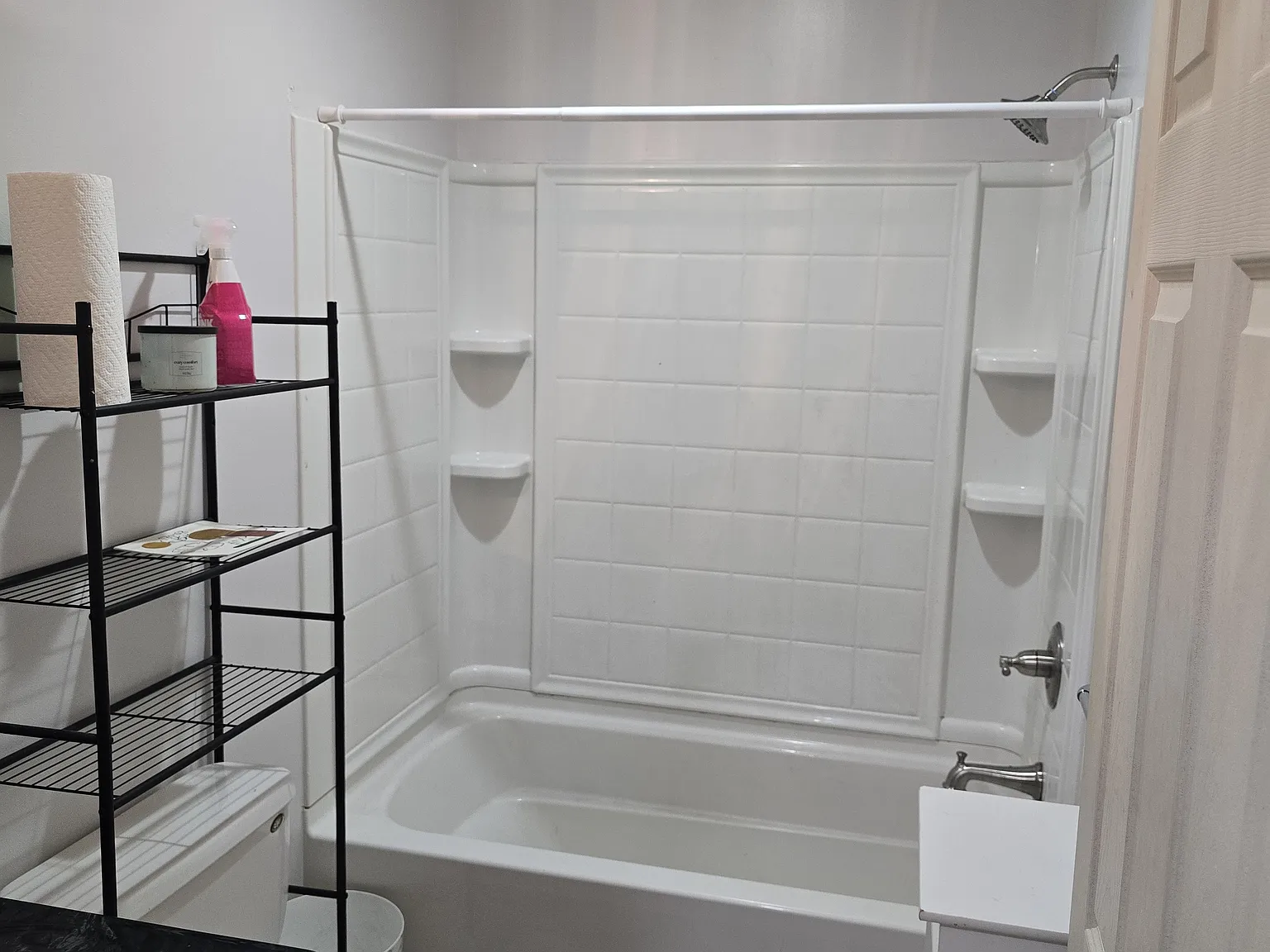 2 bed, 942 sqft, $975 — Photo 4