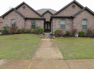 2904 Palamino Dr, Benton, AR 72015