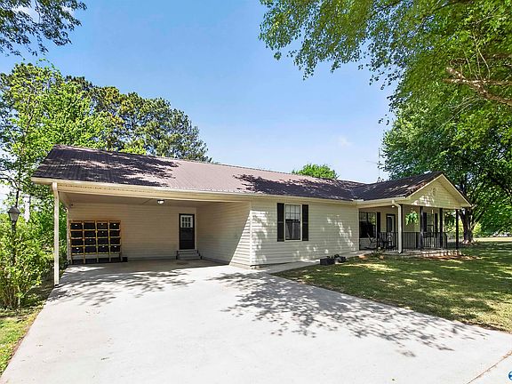 2nd image of 1125 County Road 1524