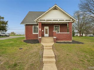 201 E Maple St, Wentzville, MO 63385