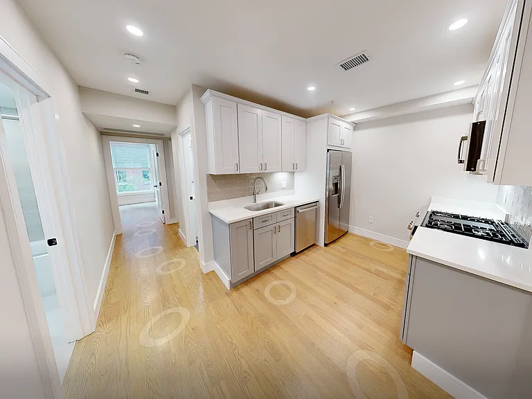 230 Tremont St — Photo 3