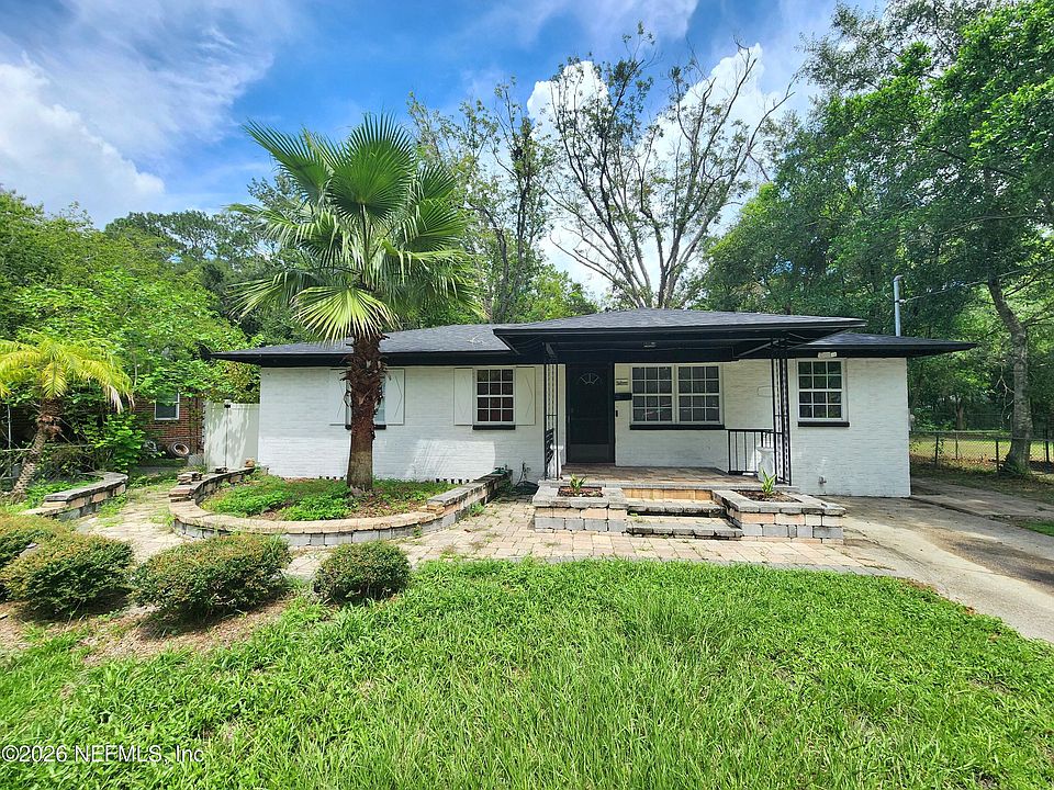 1st image of 2611 SUNNY ACRES Drive N