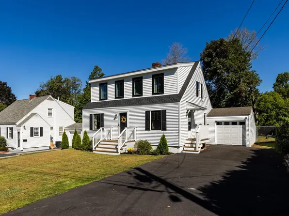 12 Fairview Drive, Portsmouth, NH 03801