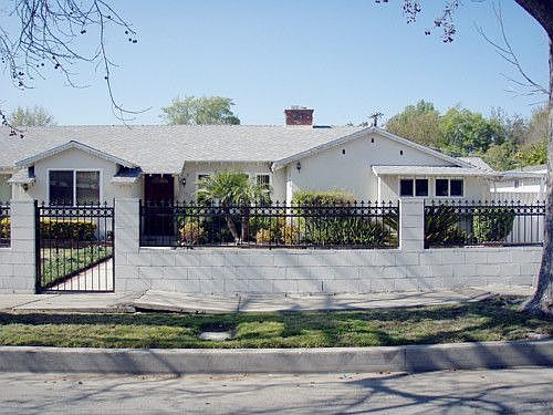 1st image of 5917 Fulton Ave