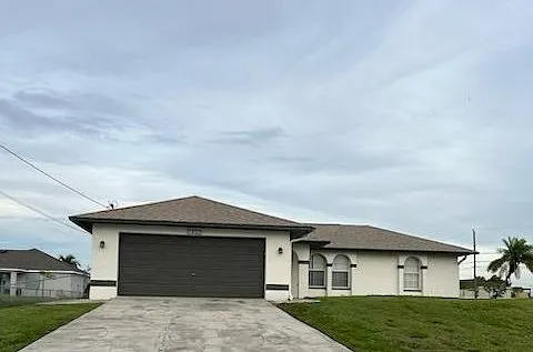 3 bed, 1144 sqft, $1,800 — Photo 1