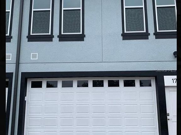 3rd image of 1821 Houston St