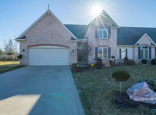 5718 Walnut Cove Rd, Sylvania, OH 43560