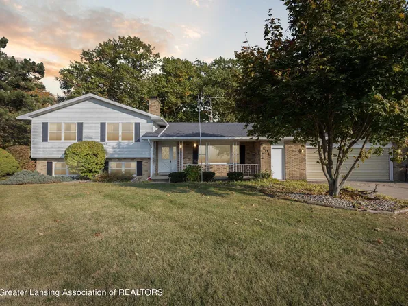 5201 Sunset Dr, Perrinton, MI 48871