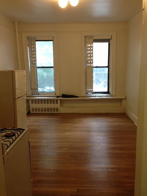 1st image of 233 E 59th St APT 1C