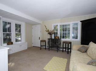 843 Holmdel Rd, Holmdel, NJ 07733