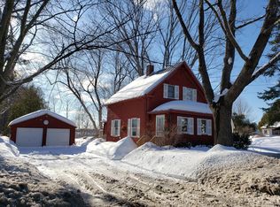 16 Pennell St, Skowhegan, ME 04976