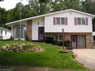 1285 Vane Ave, Akron, OH 44310