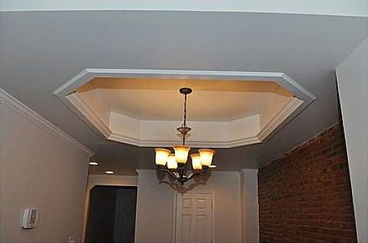 Tray ceiling