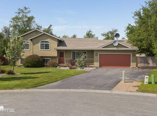 1340 N Montana Cir, Palmer, AK 99645