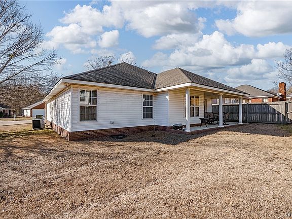 4th image of 4254 Heathersage Cir