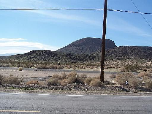 2nd image of 534 Yermo Ct