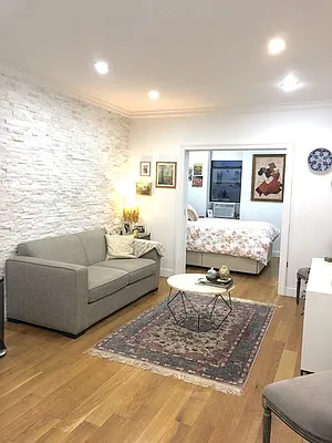 Rented by REAL New York | media 15