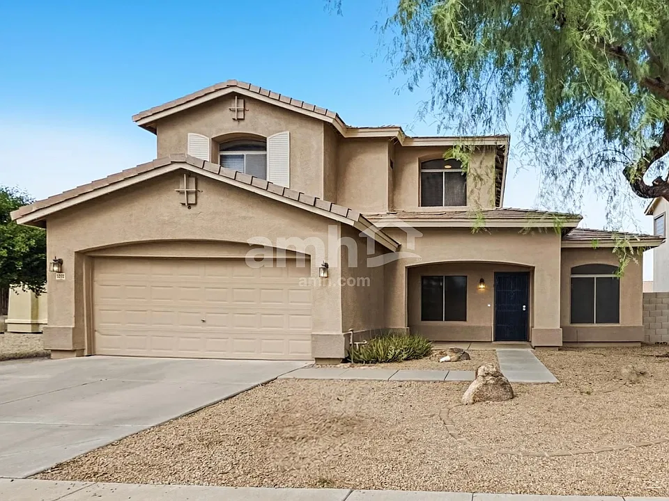 5202 W Sunland Ave