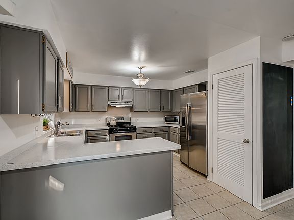 5th image of 2545 N 72nd Ct APT 3
