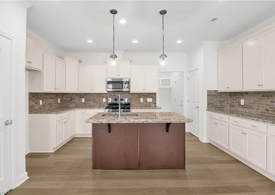 1st image of 3607 Townland Cir