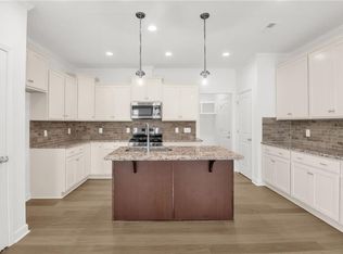 3607 Townland Cir, Clemmons, NC 27012