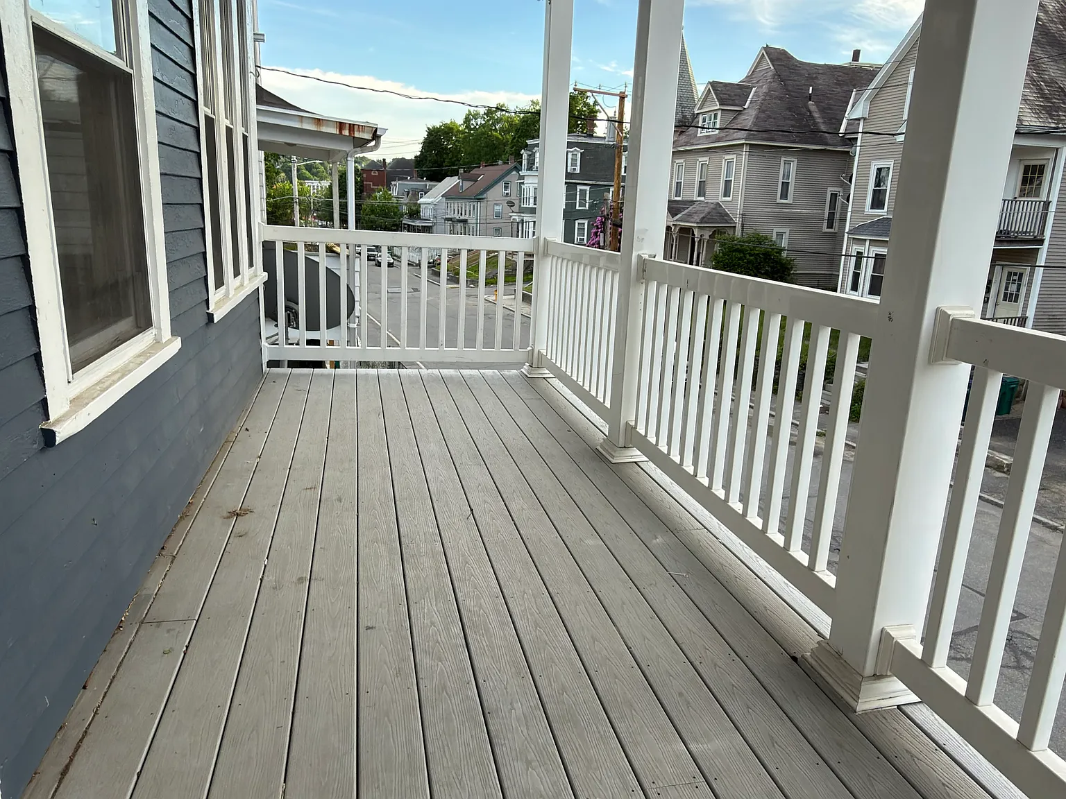 3 bed, $2,000 — Photo 3